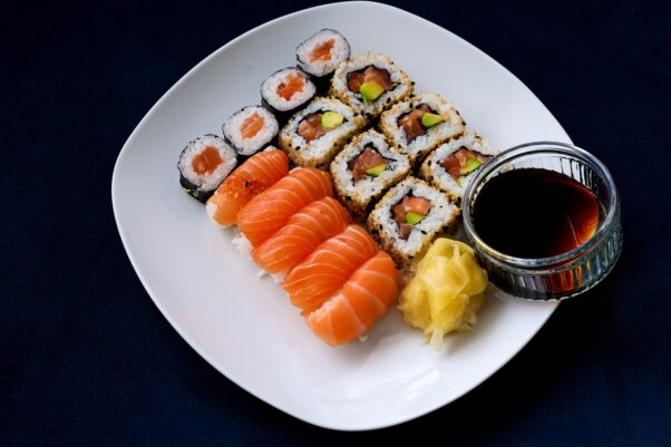 sushi, japanese cuisine, dish-6528645.jpg